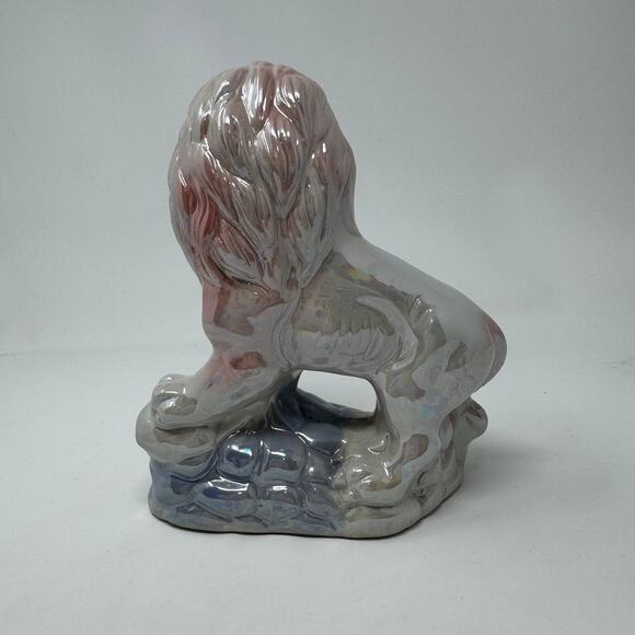 Vintage Pearl Lustreware Porcelain Lion Statue Pastel Pink & Blue - Picture 5 of 11